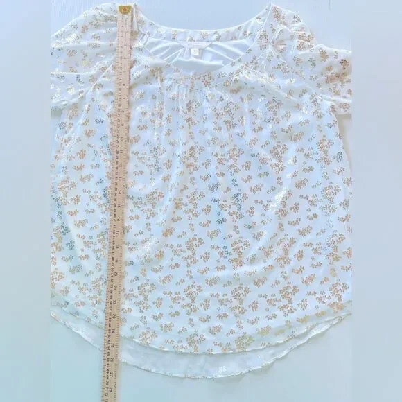 LC Lauren Conrad Elegant Gold and White long sleeve Women's Top - Picture 12 of 16